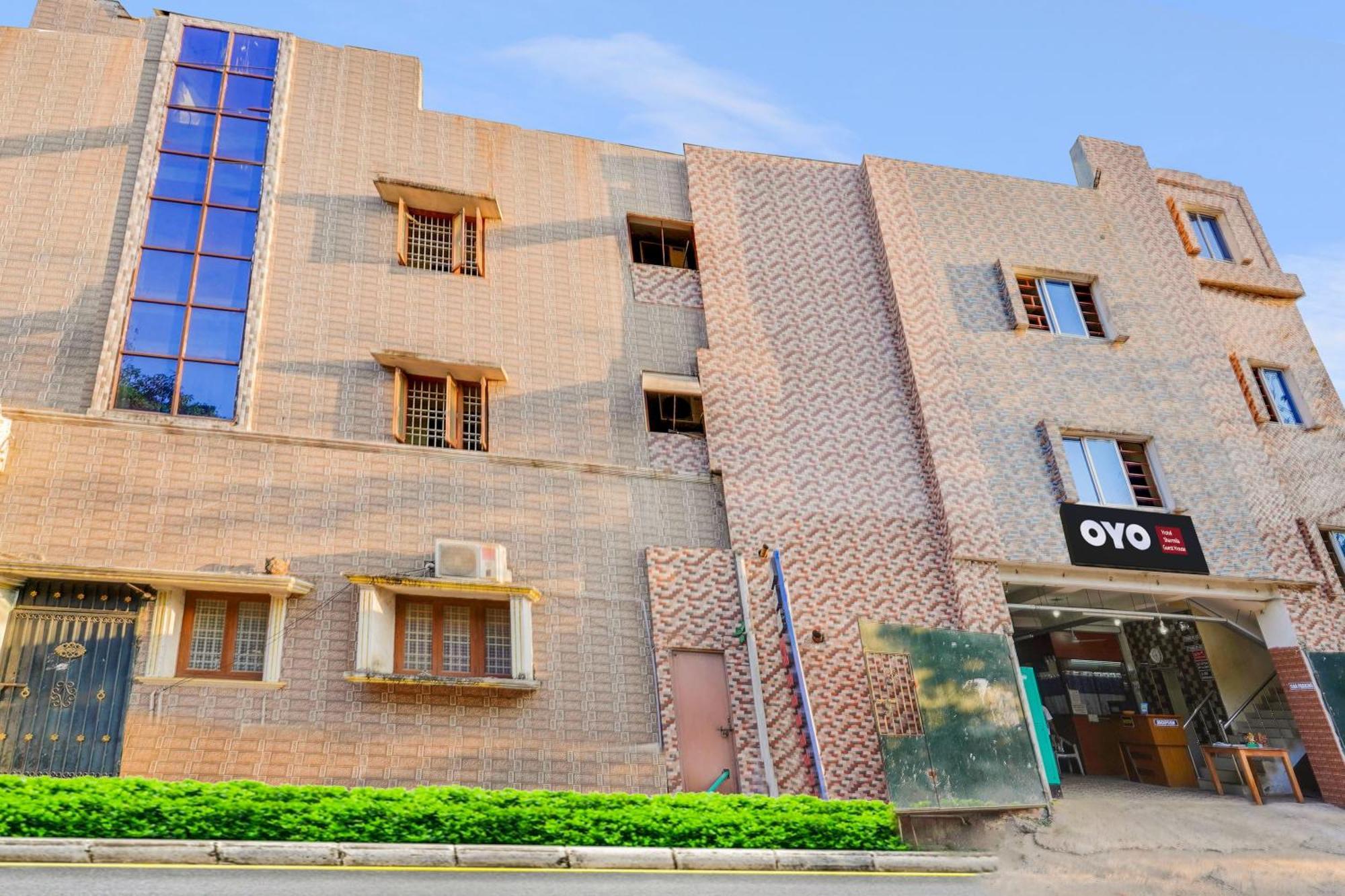Super Hotel O Sharmila Guest House Kottakuppam Exterior foto